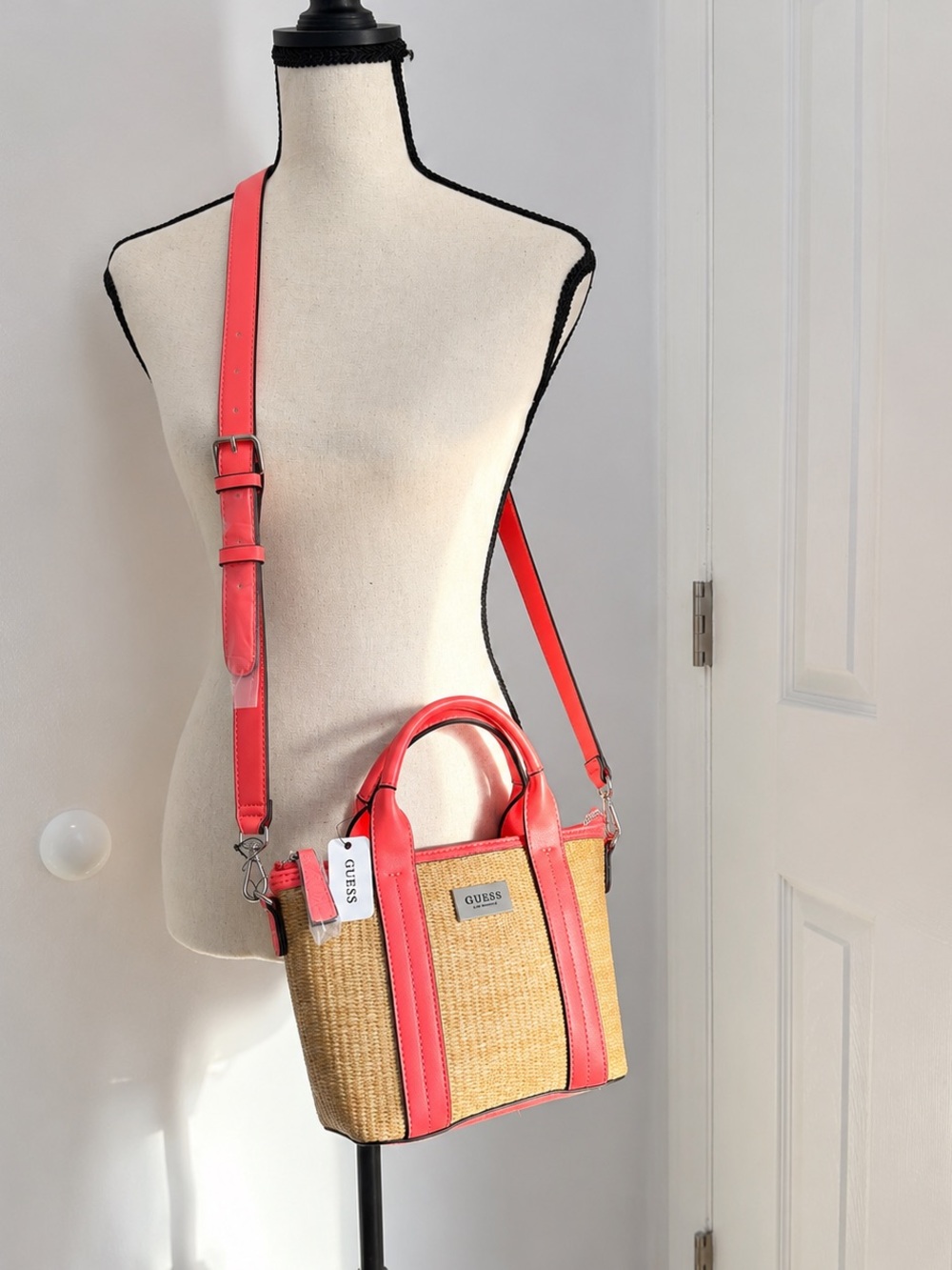 GUESS Coral Straw Crossbody Top Handle Bag NWT | Summer Woven Purse